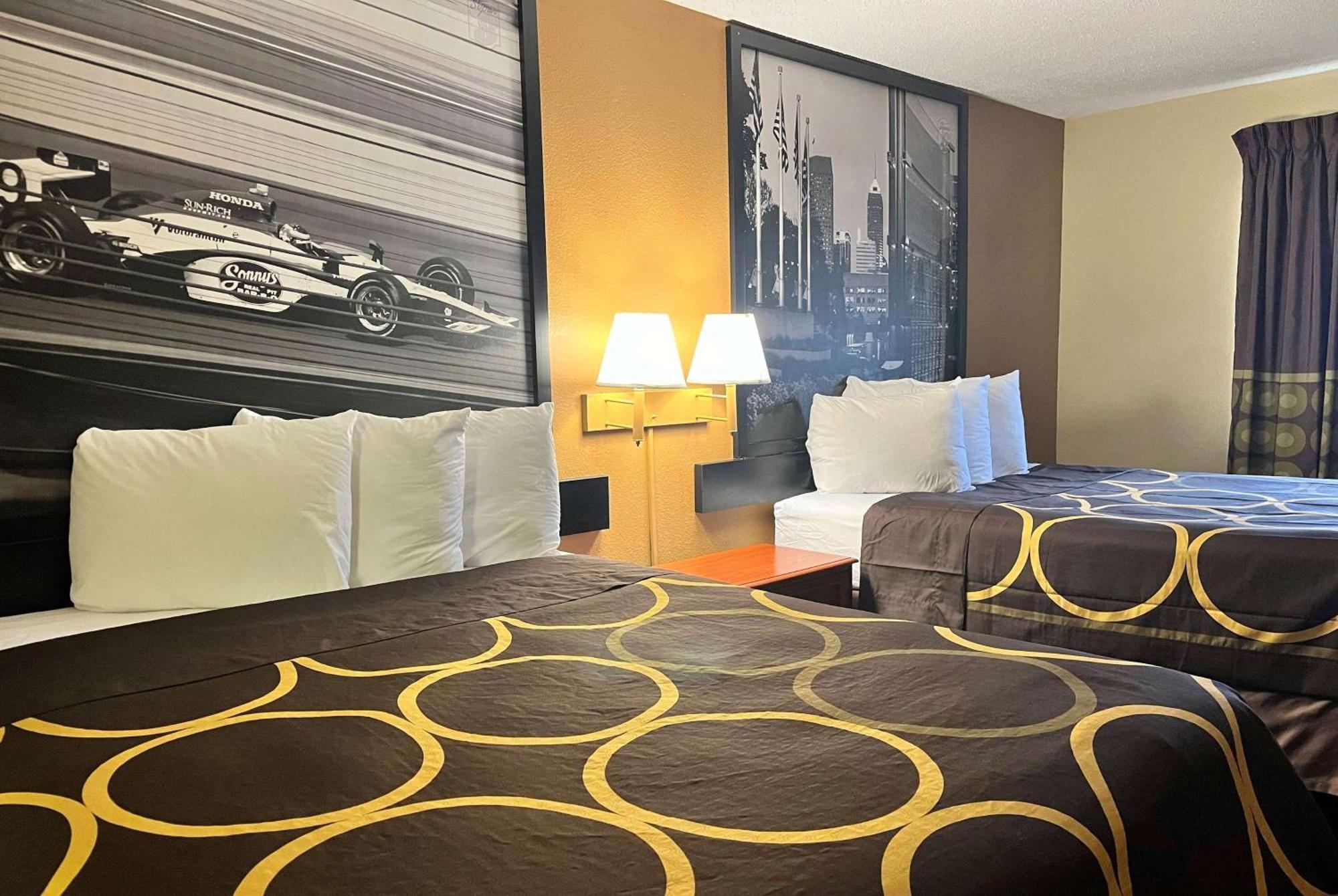 Super 8 By Wyndham Indianapolis/Ne/Castleton Area Hotel Exterior foto